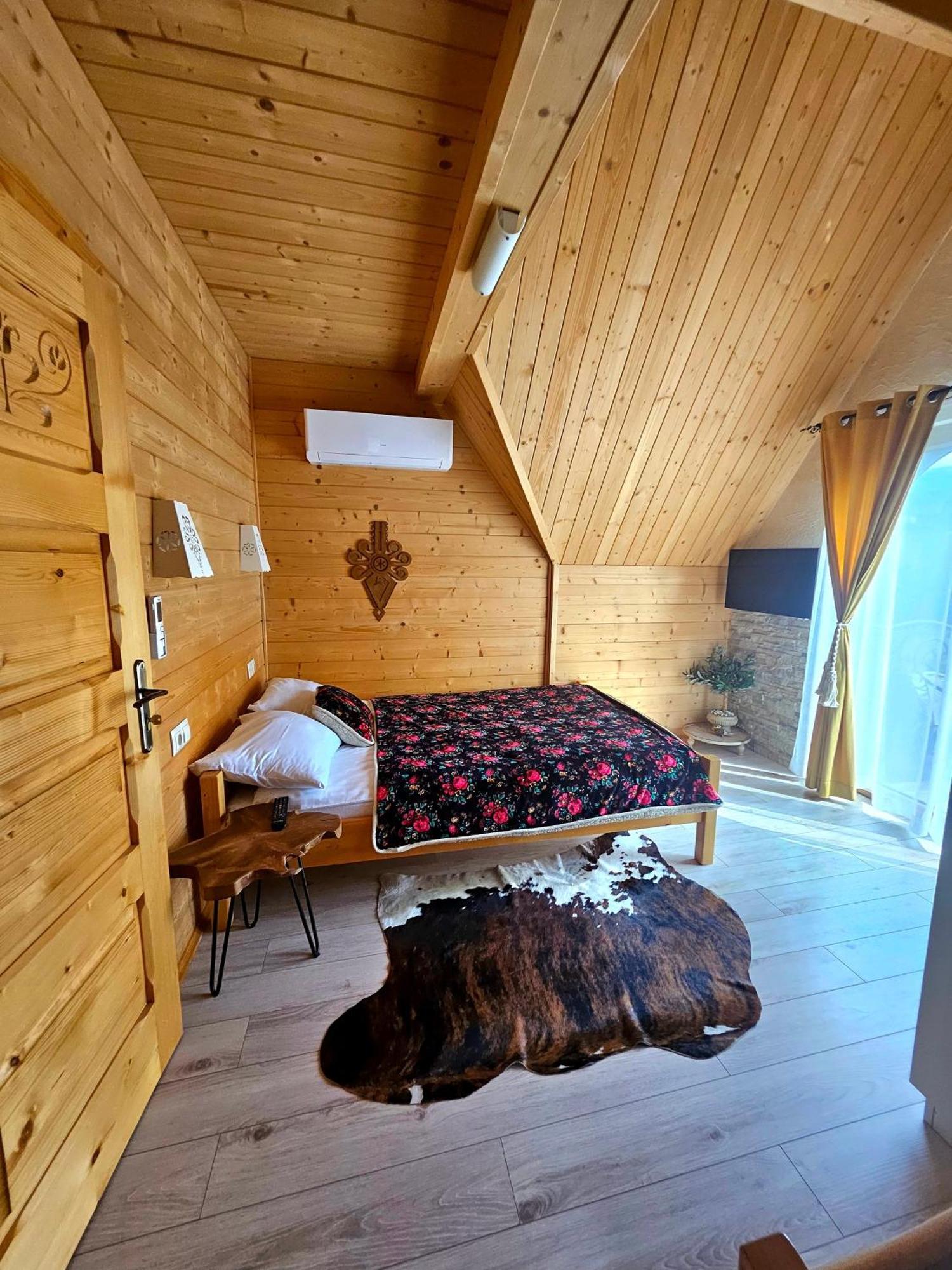 Goralska Chatka 2 Highland Cottage - Split Ac, Jacuzzi, Sauna, Private Parking, Mountains View, Garden, Zakopane Exterior foto